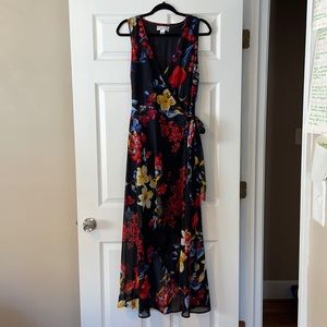 Evereve wrap dress, size Medium, multicolored, black with red,blue, and yellow
